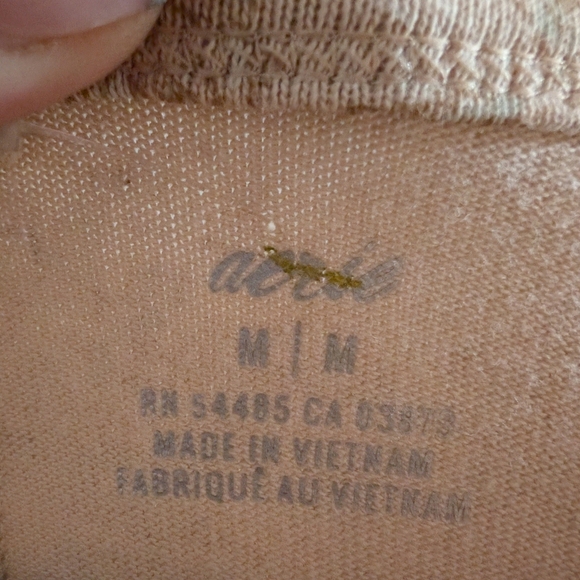 Aerie Tan Floral Short Sleeve Tee - Picture 6 of 9